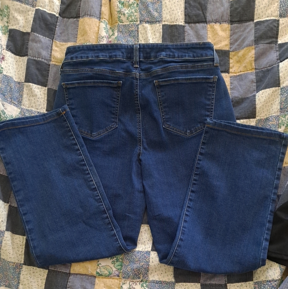 Blue Straight Leg Jeans with Contrast Stitching